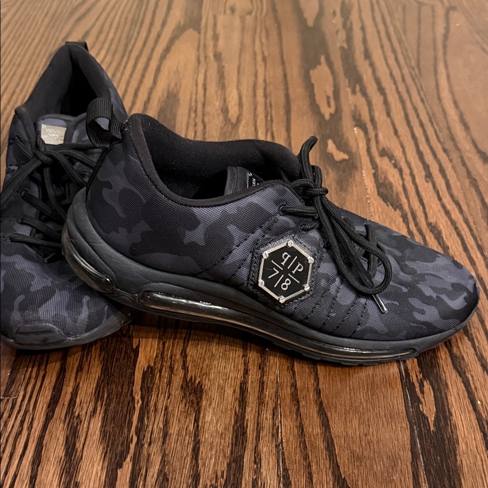 Philipp Plein Black Camouflage Runner Sneakers